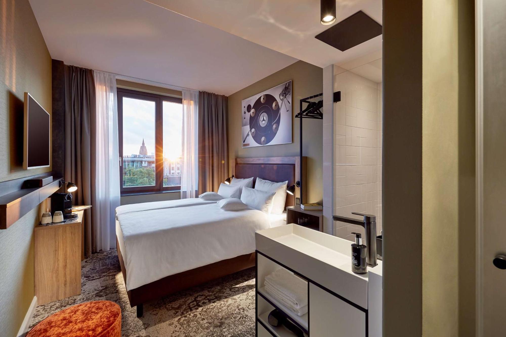 Me And All Hotel Hanover, By Hyatt エクステリア 写真